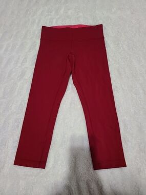 lululemon athletica Women Deep Red Stretch Leggings Size 6